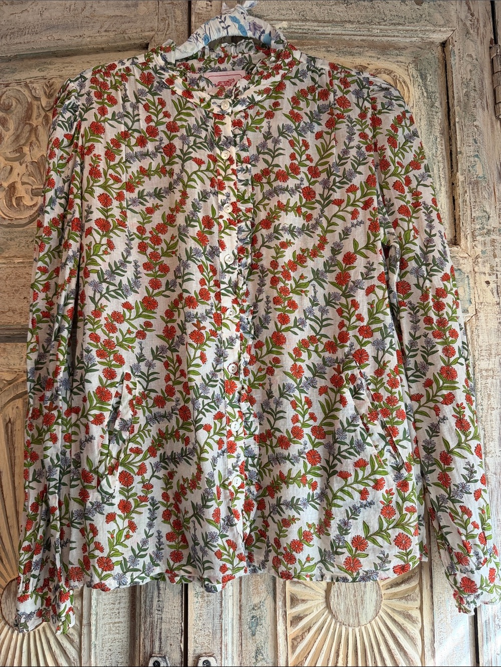 NWOT Banjanan 100% Cotton White Button-Down Shirt with Red & Green Floral Print